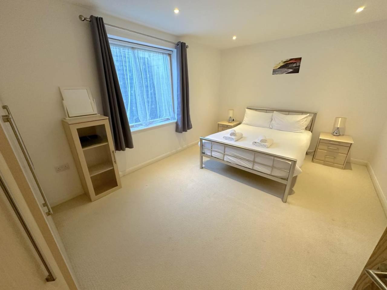 Parc Y Bryn Serviced Apartments Aberystwyth Exteriör bild