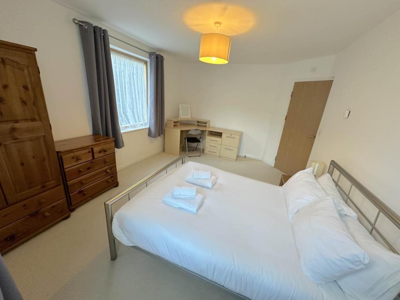 Parc Y Bryn Serviced Apartments Aberystwyth Exteriör bild