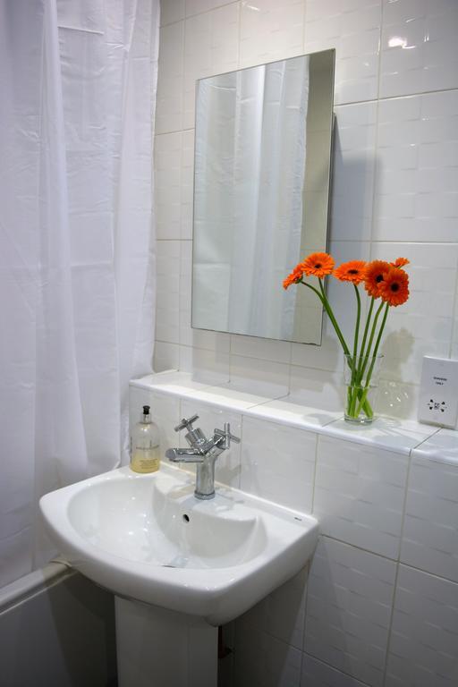 Parc Y Bryn Serviced Apartments Aberystwyth Exteriör bild