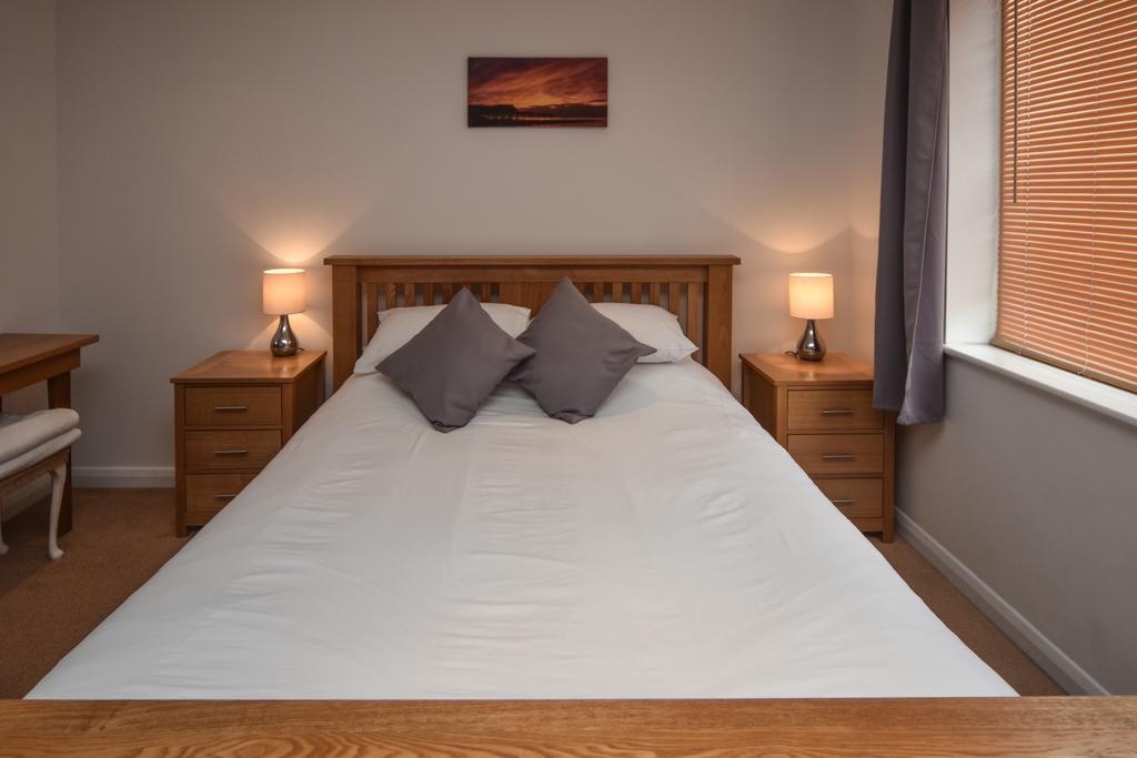 Parc Y Bryn Serviced Apartments Aberystwyth Exteriör bild