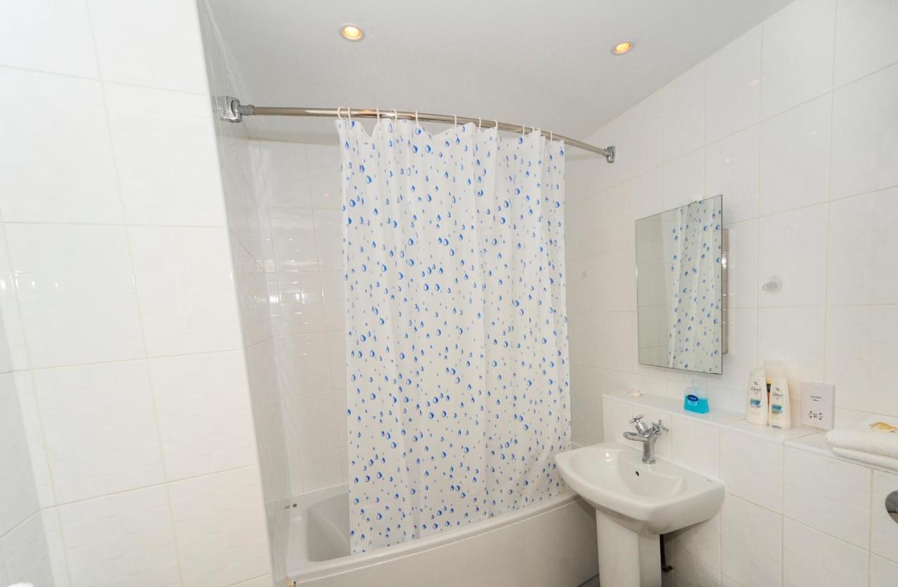 Parc Y Bryn Serviced Apartments Aberystwyth Exteriör bild